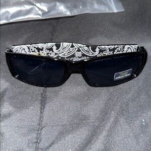 🖤NEW LOCS MENS HARDCORE SHADES - BLACK BANDANA🖤